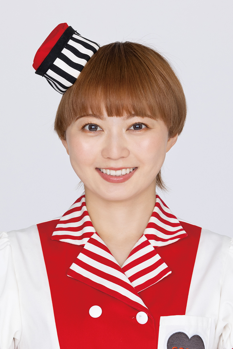 安本 彩花
