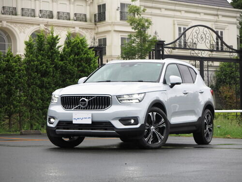 2020/10/25(#651) ボルボ XC40 Recharge Plug-in hybrid T5の画像