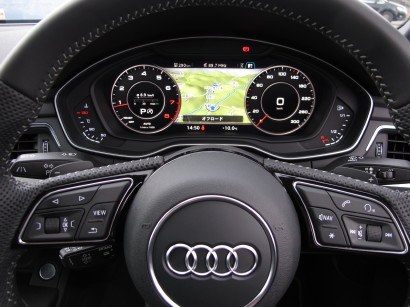 AudiA4Q0061.jpg