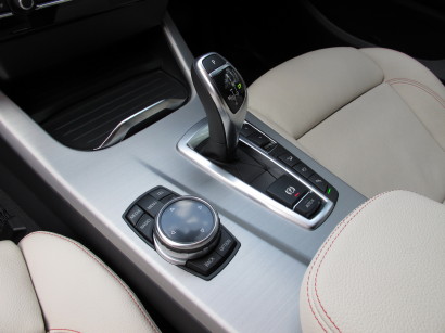 BmwX4m0037.jpg