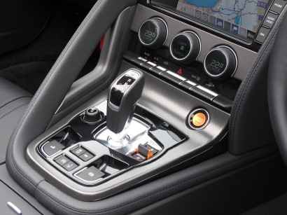 JagFtype0033.jpg