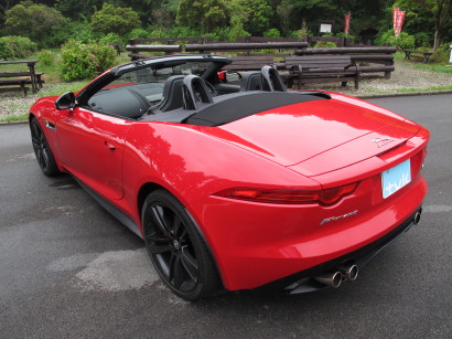 JagFtype0043.jpg