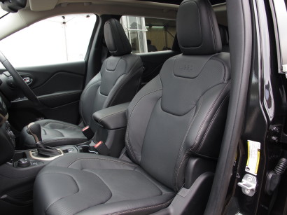 JeepChe0027.jpg