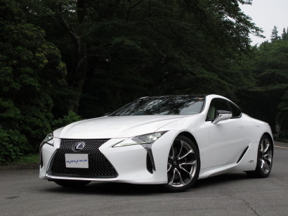 LEXUSLC500h0032.jpg