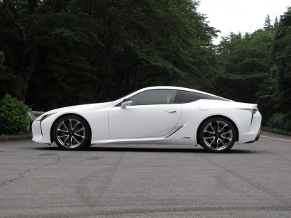 LEXUSLC500h0041.jpg