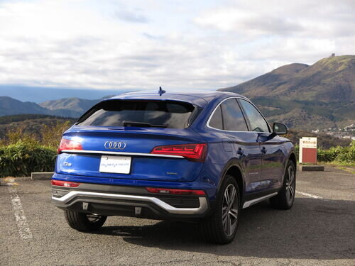 Audiq5sbFE0076.jpg