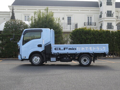 ISZ25eifmio0096.jpg