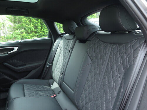 Audi25A5TQ0019.jpg