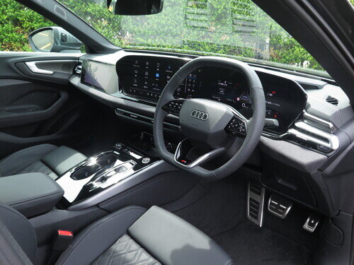 Audi25A5TQ0029.jpg