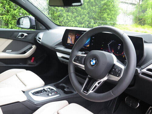 BMW2GC025D0022.jpg