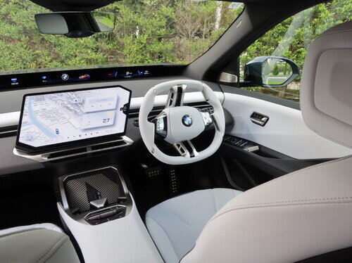 Bmw26Ix3Msp0010.jpg