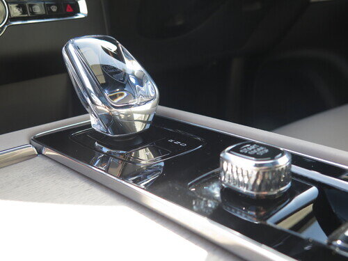 VLV25xc90P0006.jpg