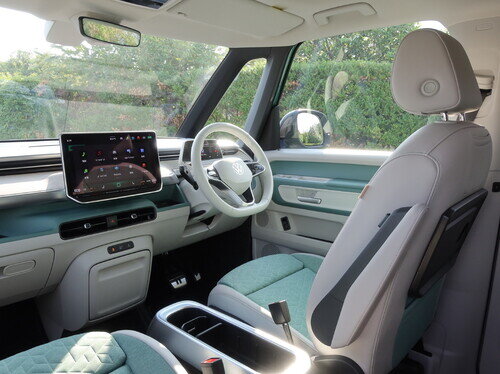 VW25IDBZ0013.jpg