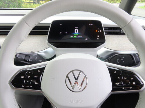 VW25IDBZ0028.jpg
