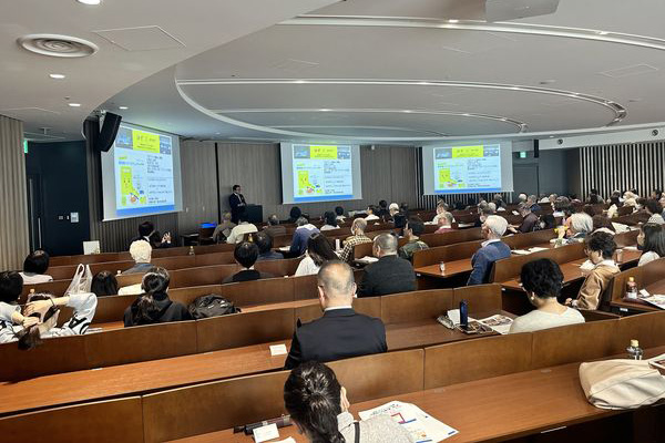神奈川大学 みなとみらいエクステンションセンター（KUポートスクエア）」