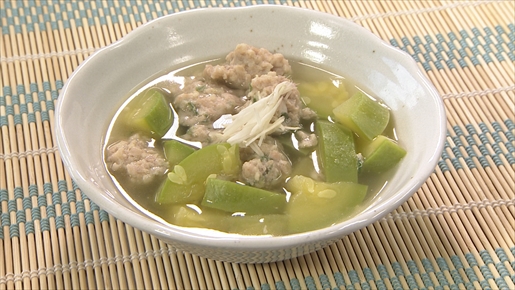 ぐるめペコと鶏ひき肉だんごのスープ煮