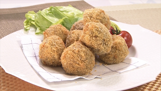 余ったカレーで作るカレーライスボール