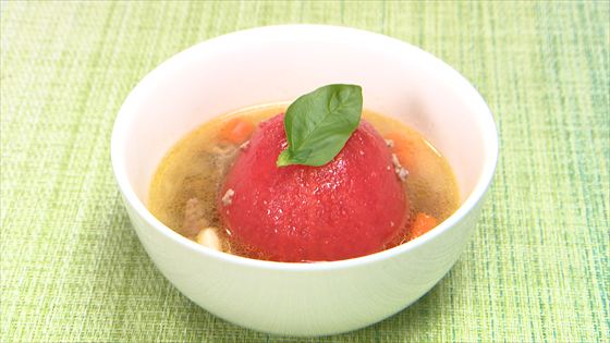 丸ごとトマトのスープ