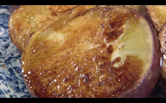 サツマイモのほうろく焼き