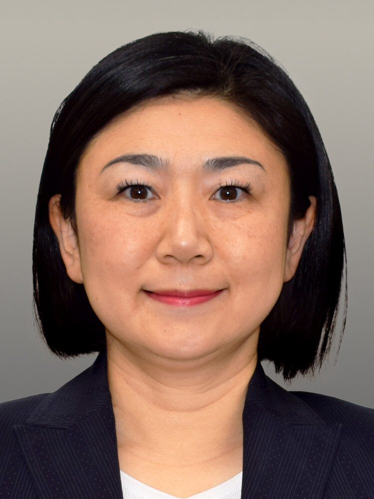 牧島　かれん 候補